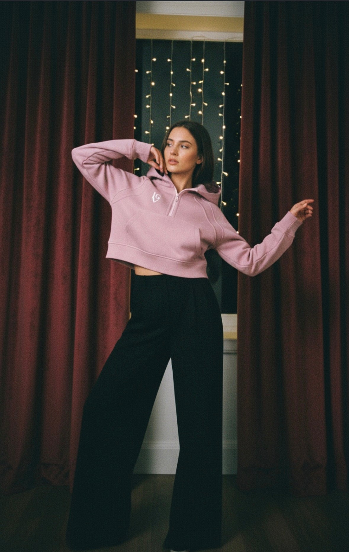 LAGUVI Cropped Half-Zip Hoodie